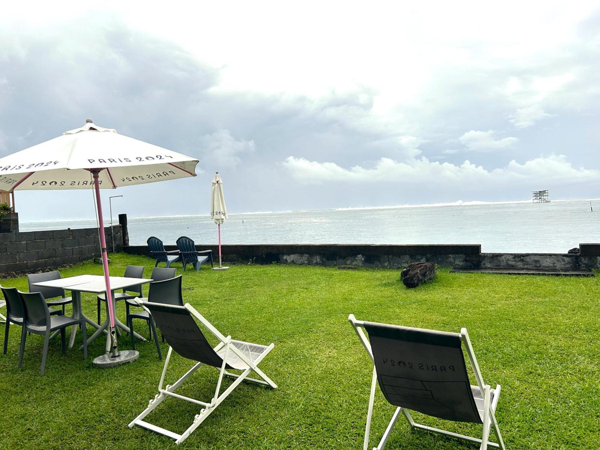 Hava'E Lodge Teahupoo Extérieur photo