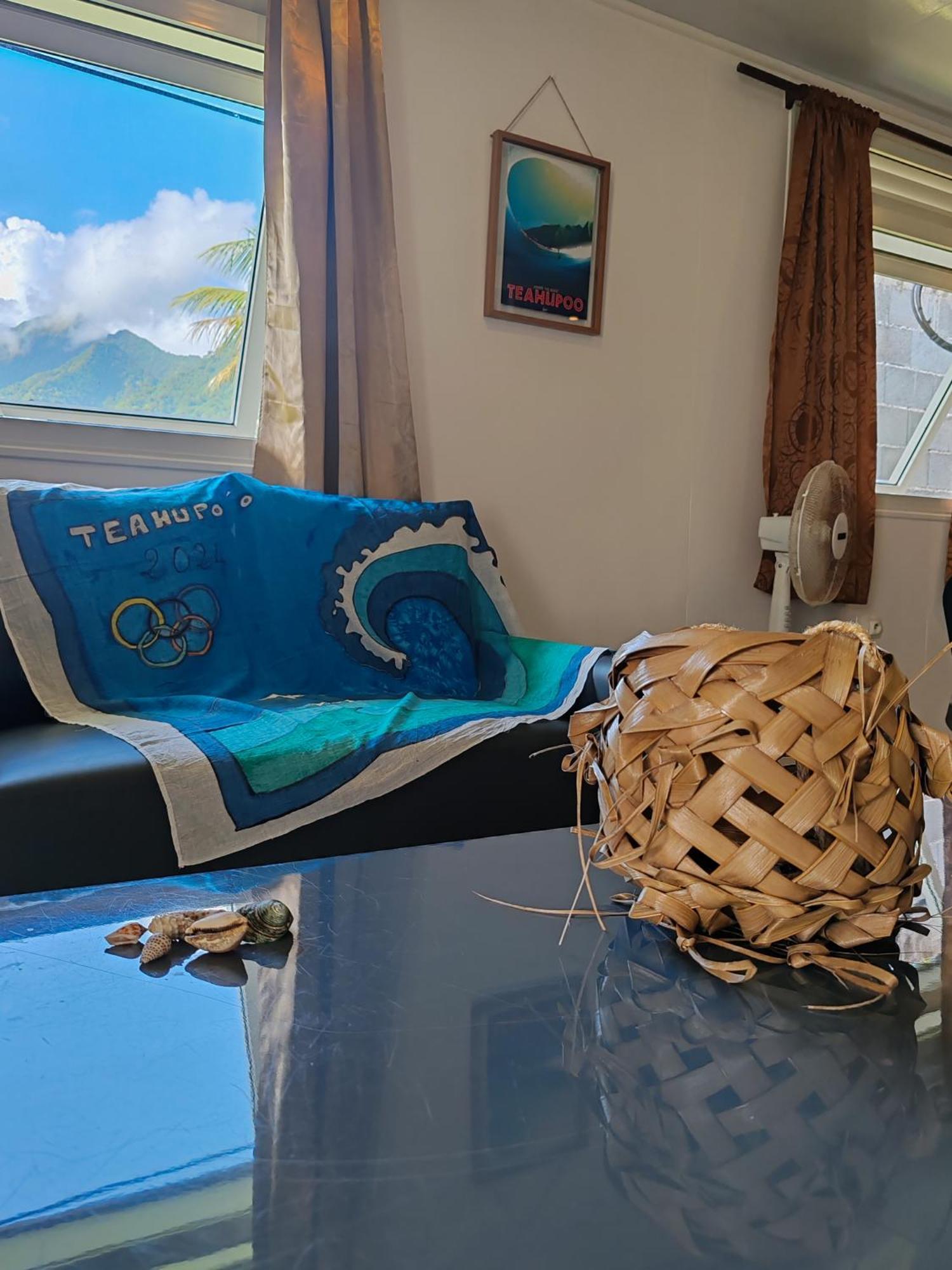 Hava'E Lodge Teahupoo Extérieur photo